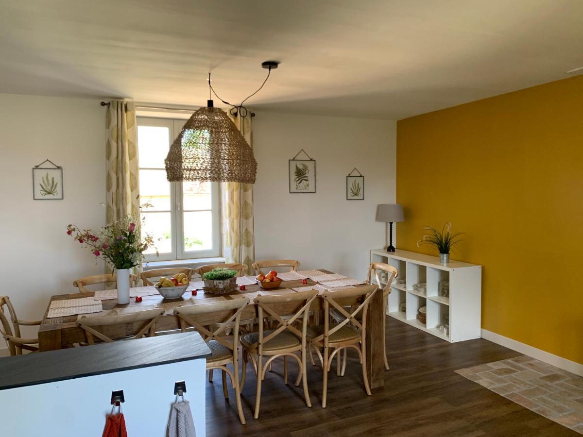 Chateau Du Mauny, Gites Et Chambres D'Hotes En Bourgogne Rosey Eksteriør billede