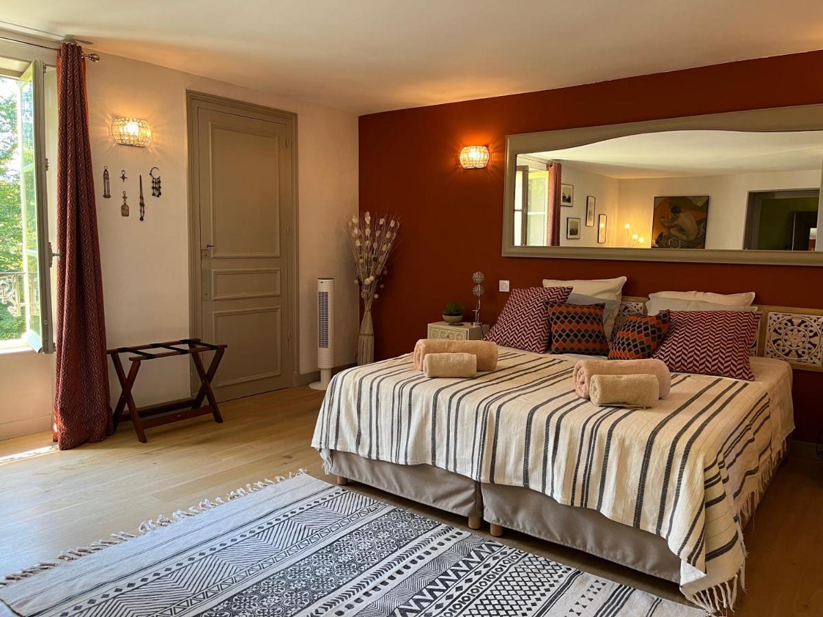 Chateau Du Mauny, Gites Et Chambres D'Hotes En Bourgogne Rosey Eksteriør billede