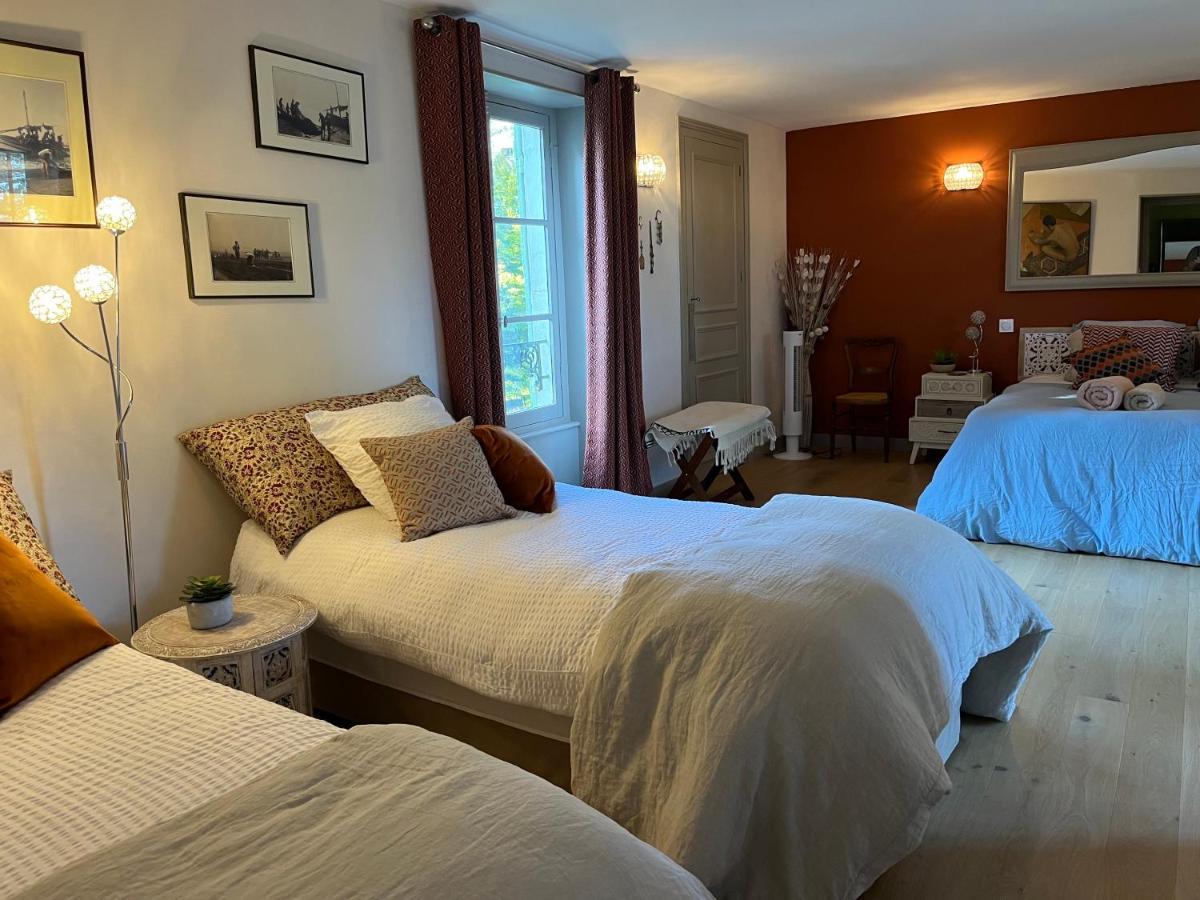 Chateau Du Mauny, Gites Et Chambres D'Hotes En Bourgogne Rosey Eksteriør billede